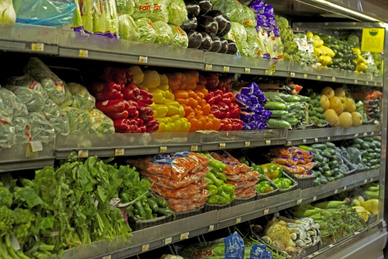 primeur-ROQUEBRUNE CAP MARTIN-min_vegetables_supermarket_food_market_fresh_shopping_healthy_grocery-1092786
